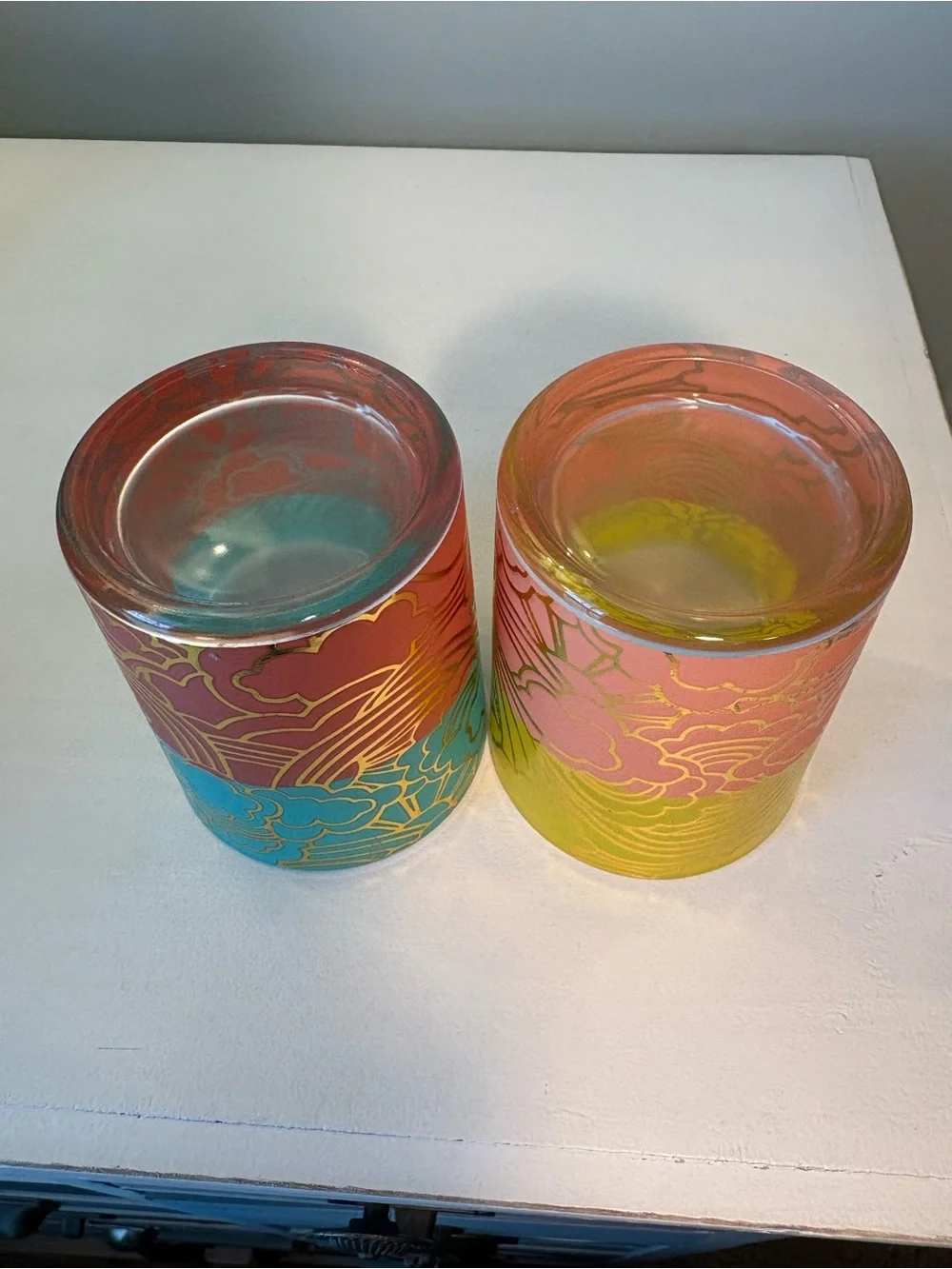 Set of 2 Colorful Cloud Pattern Glass Votives – Aqua & Yellow (HEAVY)